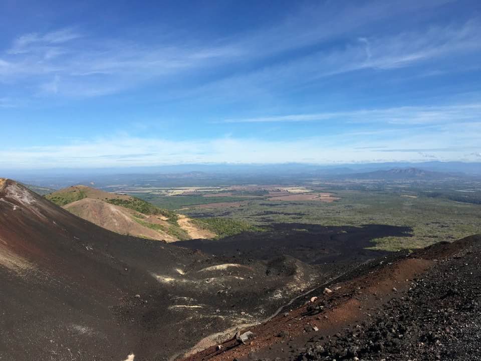 Vue depuis le Cerro Negro au Nicaragua