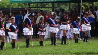 spectacle enfants - fêtes patriotiques Nicaragua